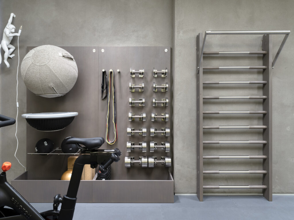 luxury home gym design