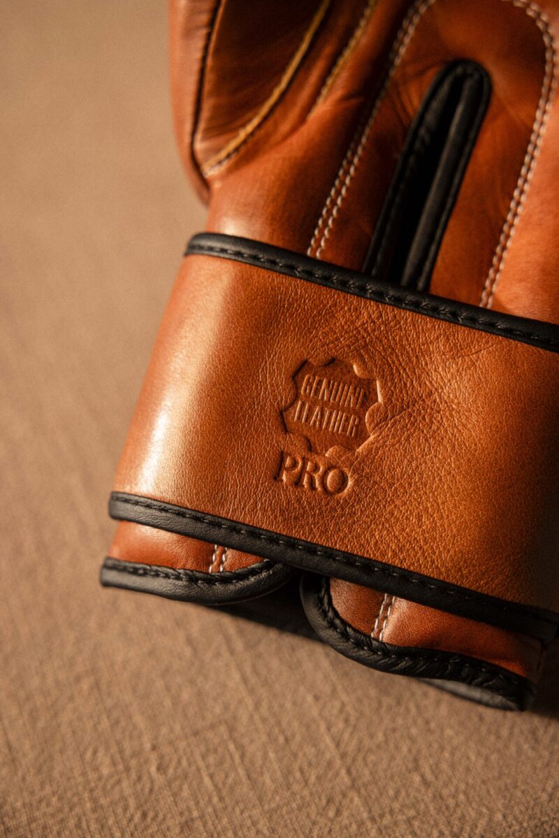 Luxury Retro Boxing Gloves - Image 3