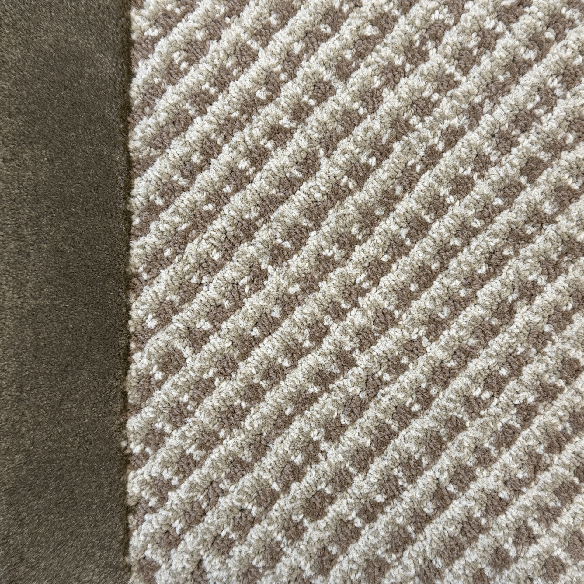 Luxury Gym Rug - Cappuccino