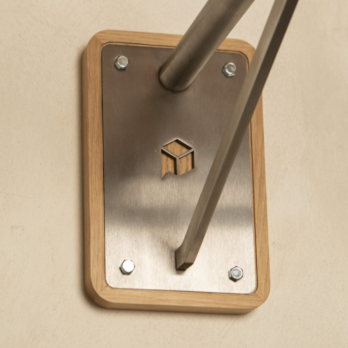 Paragon Studio Pull Up Bar