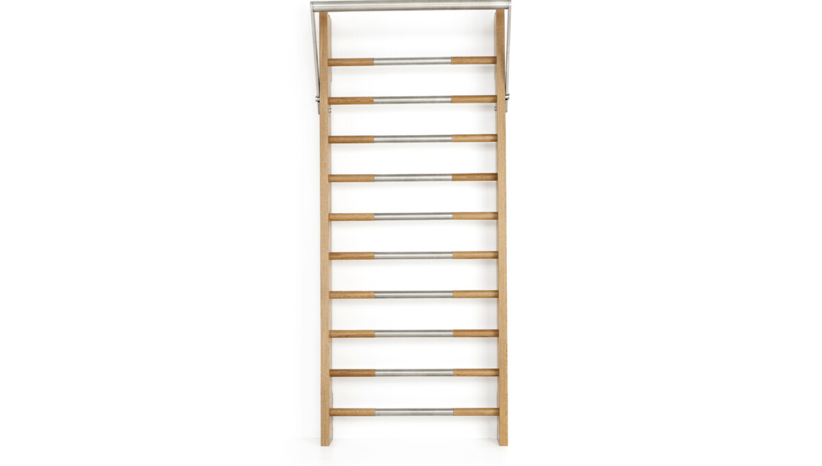 Folding Wall Bar