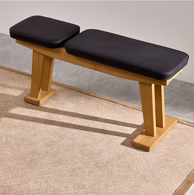 Beige rug for home gym